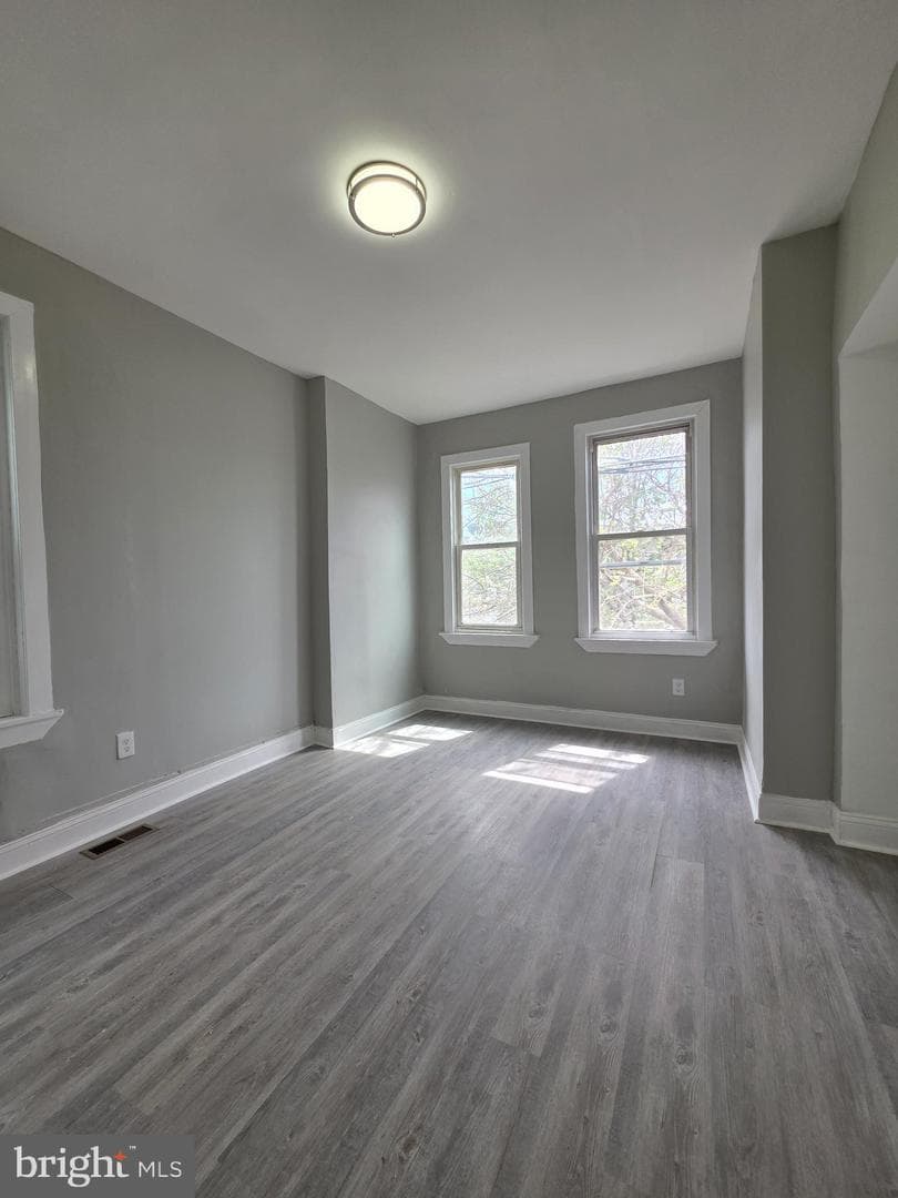 6026 Irving Street photo 21