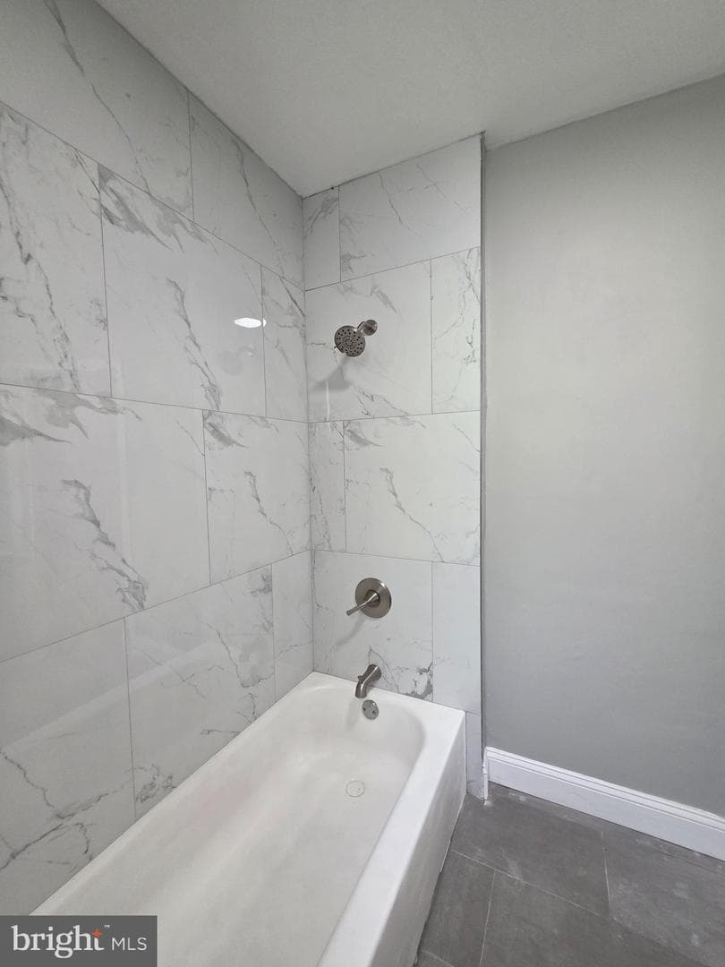 6026 Irving Street photo 22