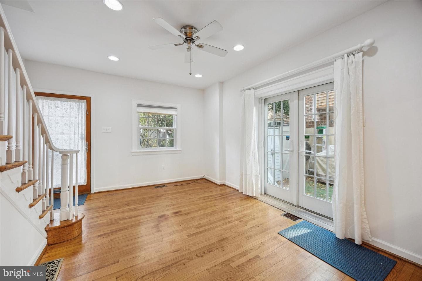 715 Rodman Street photo 19