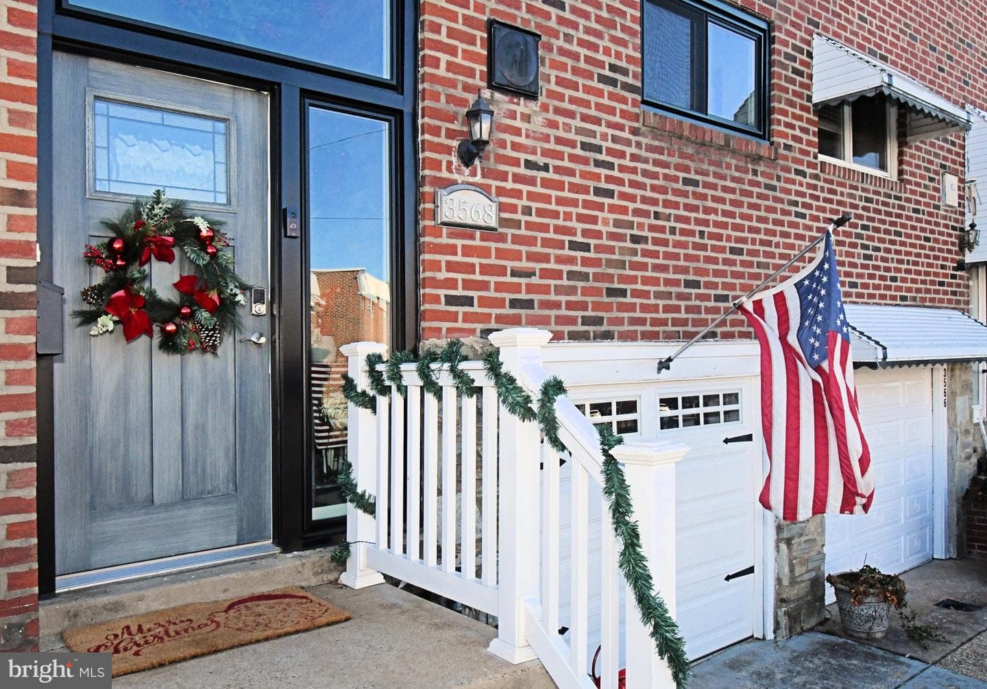 3568 Gloucester Lane photo 1
