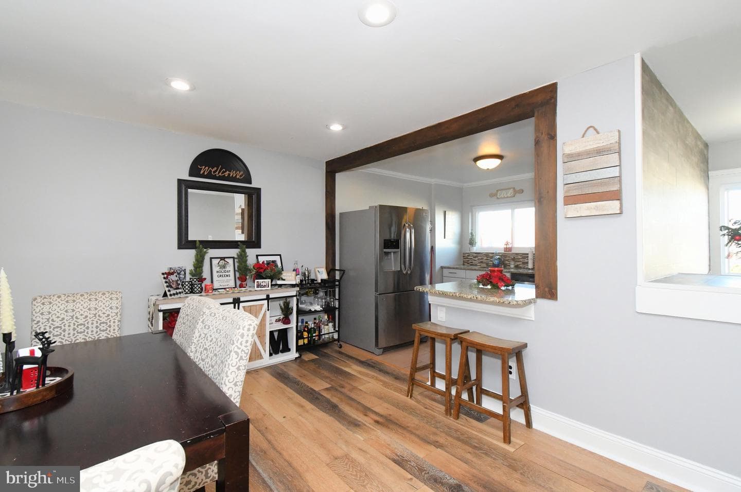 3568 Gloucester Lane photo 7