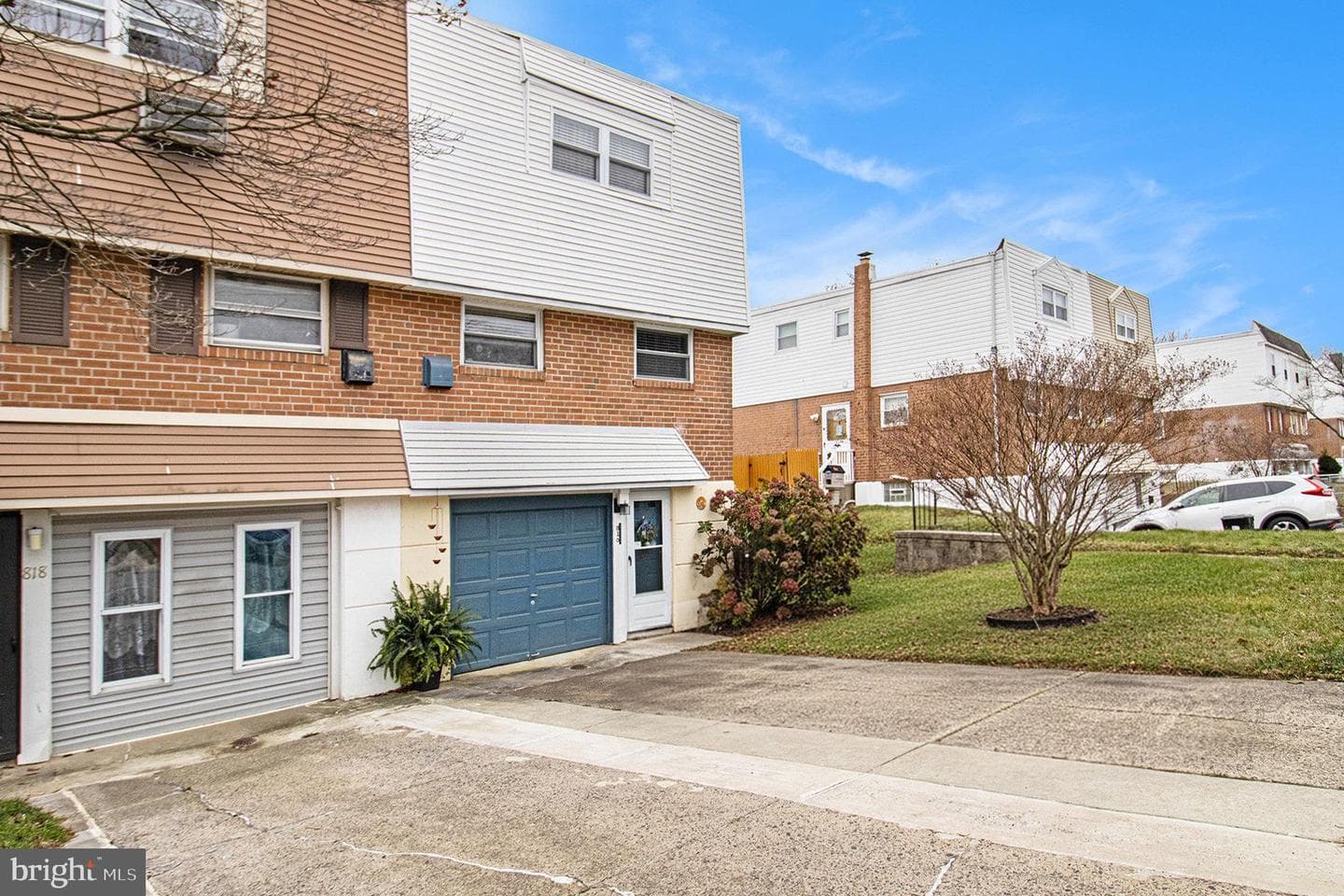 816 Lawler Street photo 1