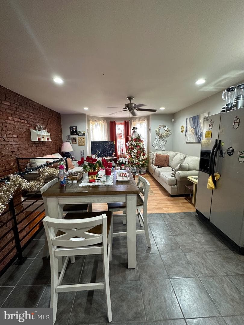 3557 Jasper Street photo 9