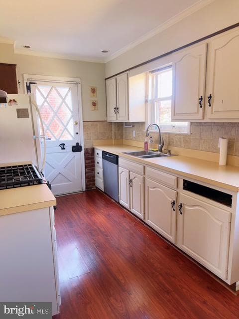 7404 Brous Avenue photo 10