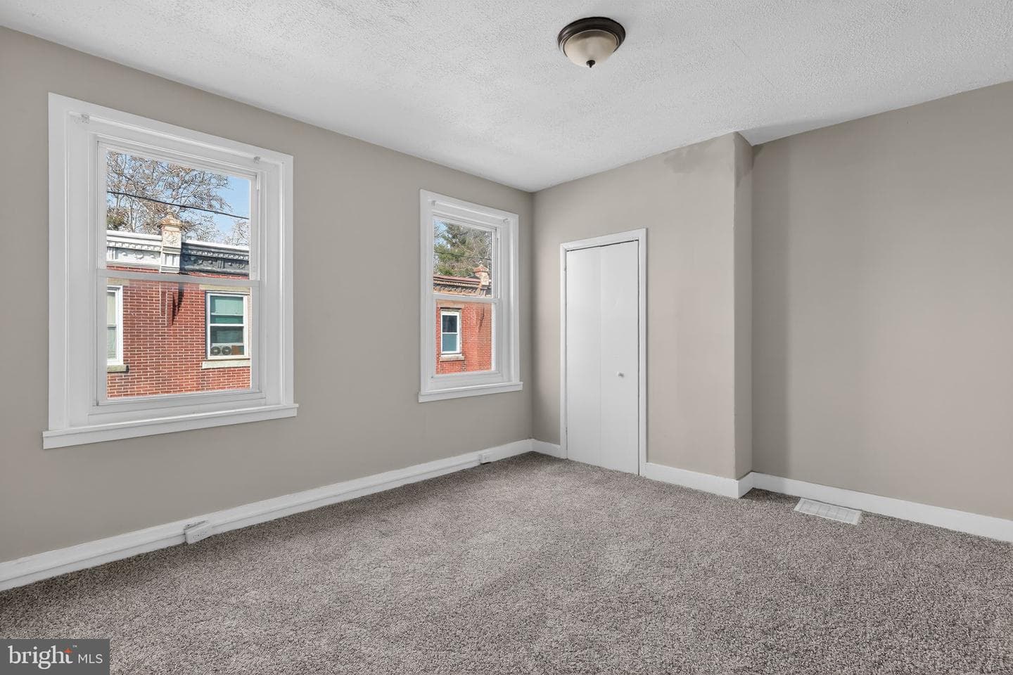 3923 Arcadia Street photo 18
