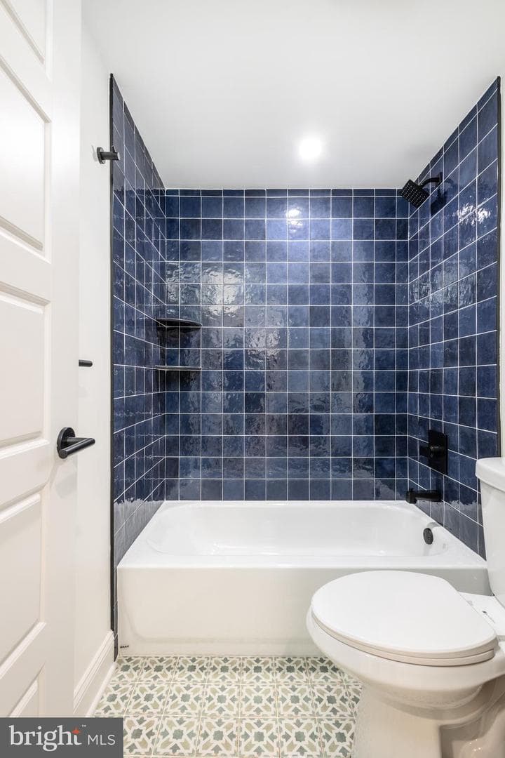 1231 S Markoe Street photo 47