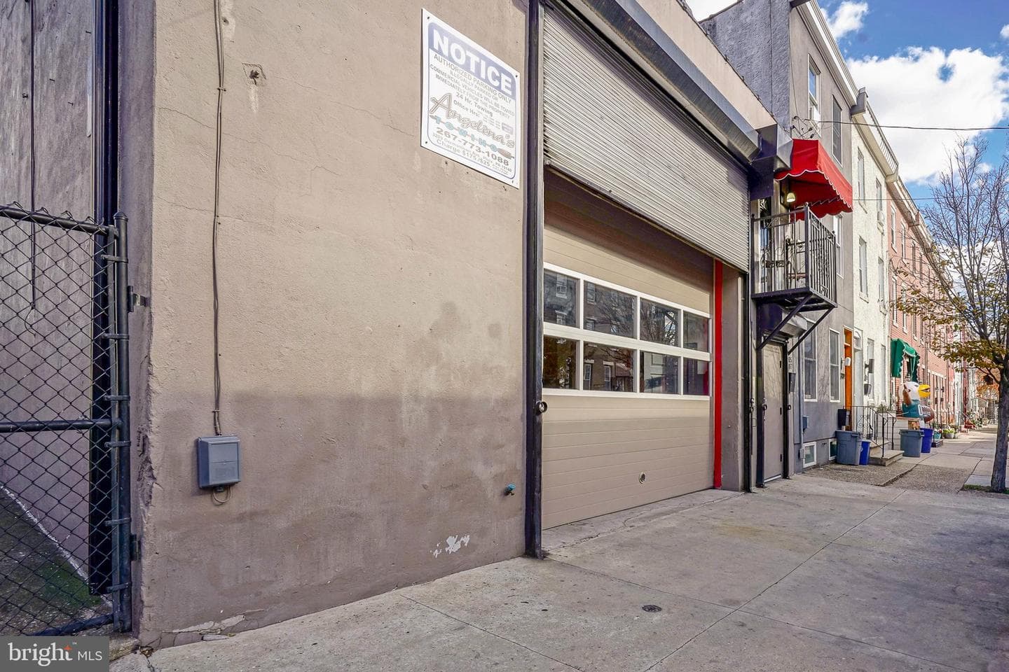2005 E Sergeant Street photo 5