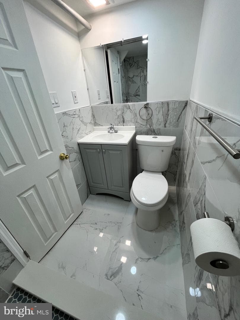 236 Kenilworth Avenue photo 20
