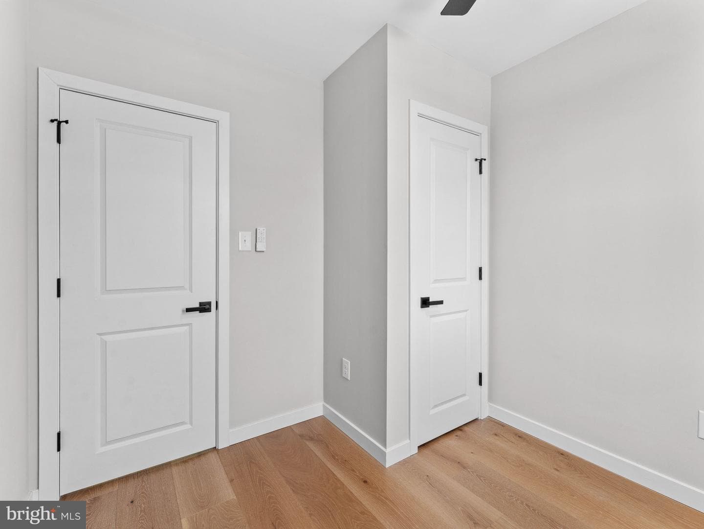 347 E Montana Street photo 17