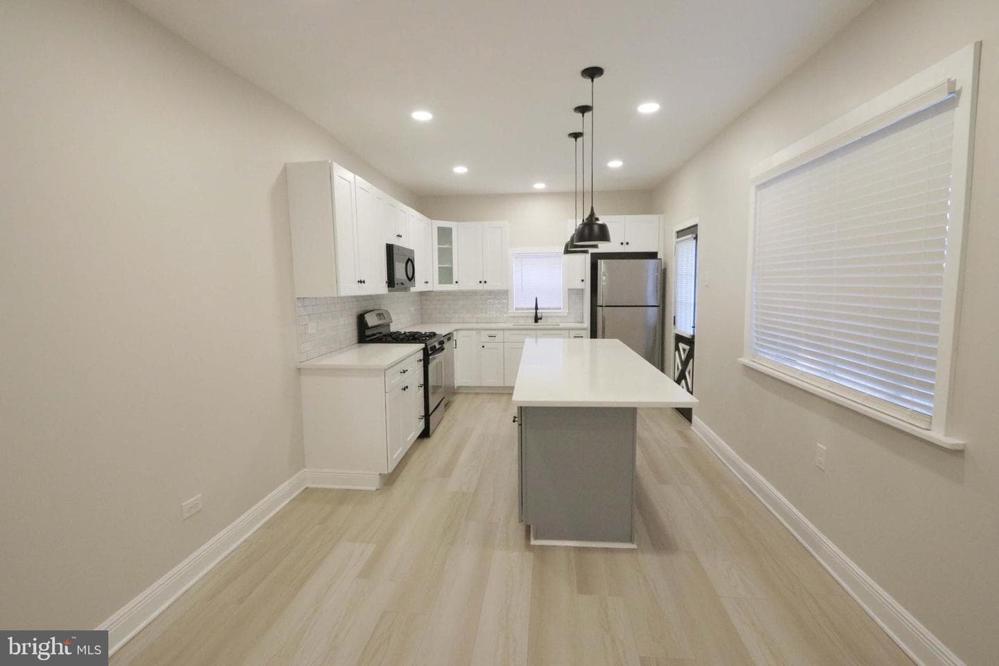 2828 Cedar Street photo 18