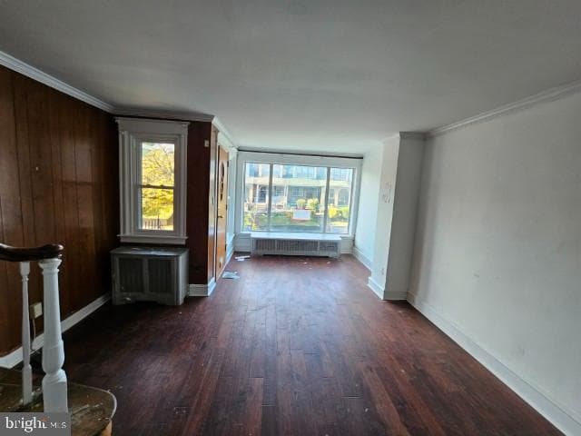 5931 Kemble Avenue photo 4