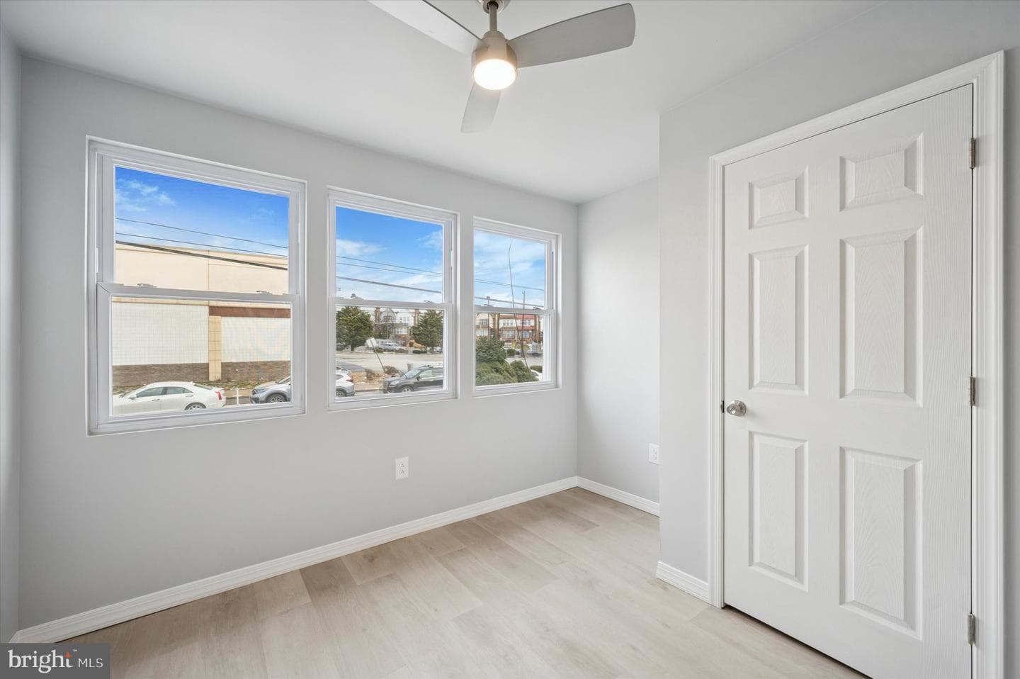 2530 S 74th Street photo 3