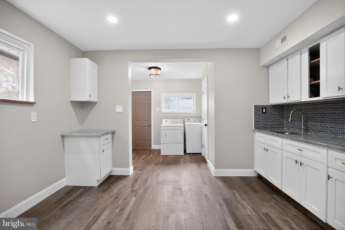 4287 Penn Street photo 14