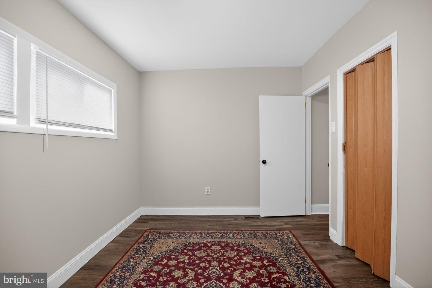 4287 Penn Street photo 21