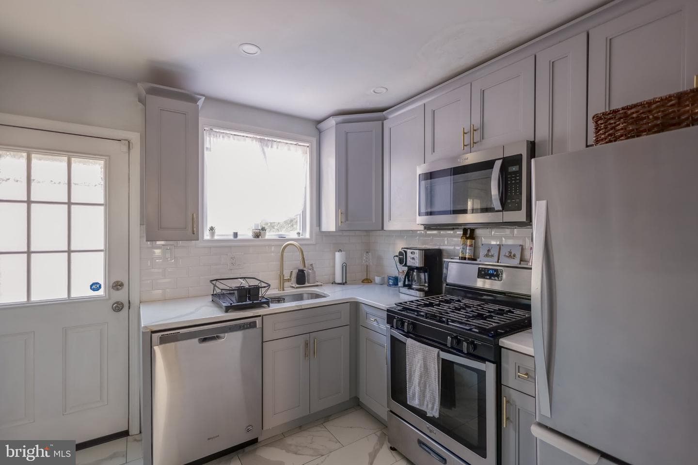3123 Agate Street photo 9