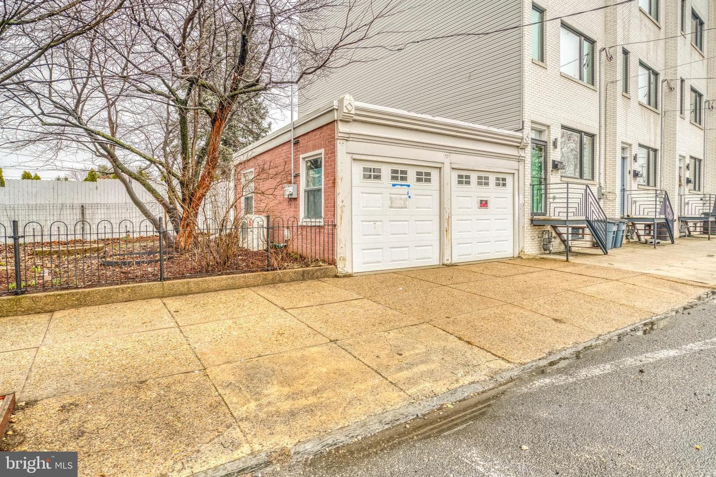 4501 Edgemont Street photo 3