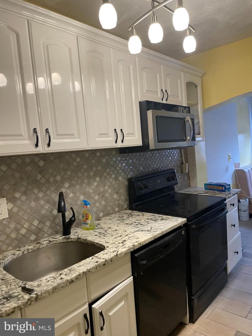 5207 Diamond Street photo 10