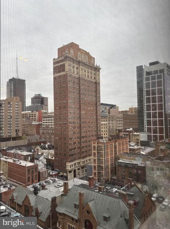 1324 Locust St # 1011 photo 12