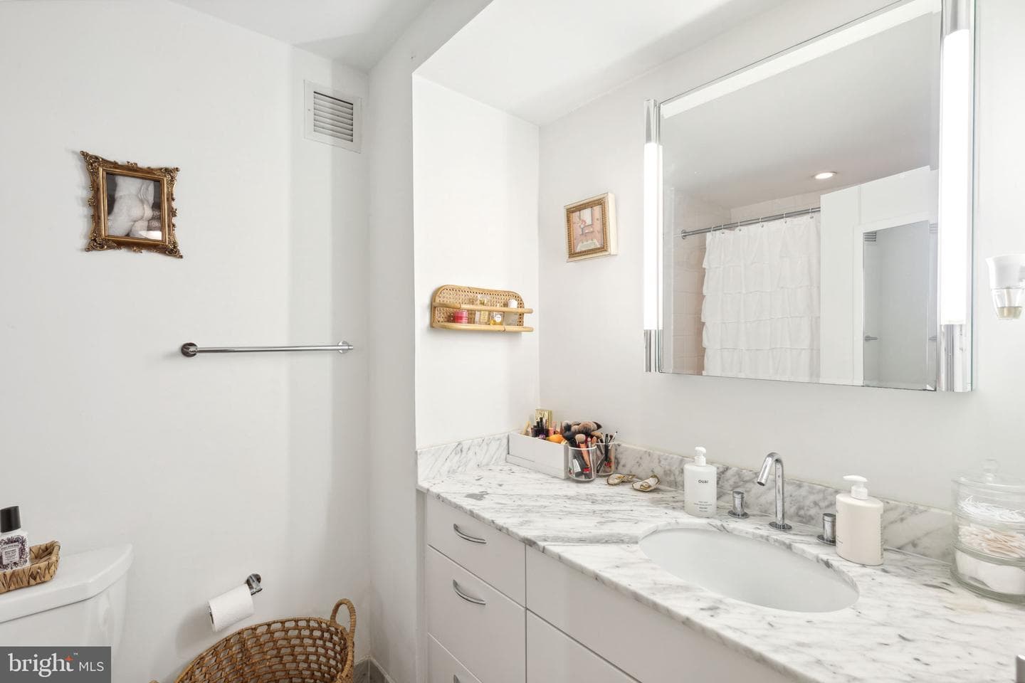 219 S 18th Street #704 photo 14