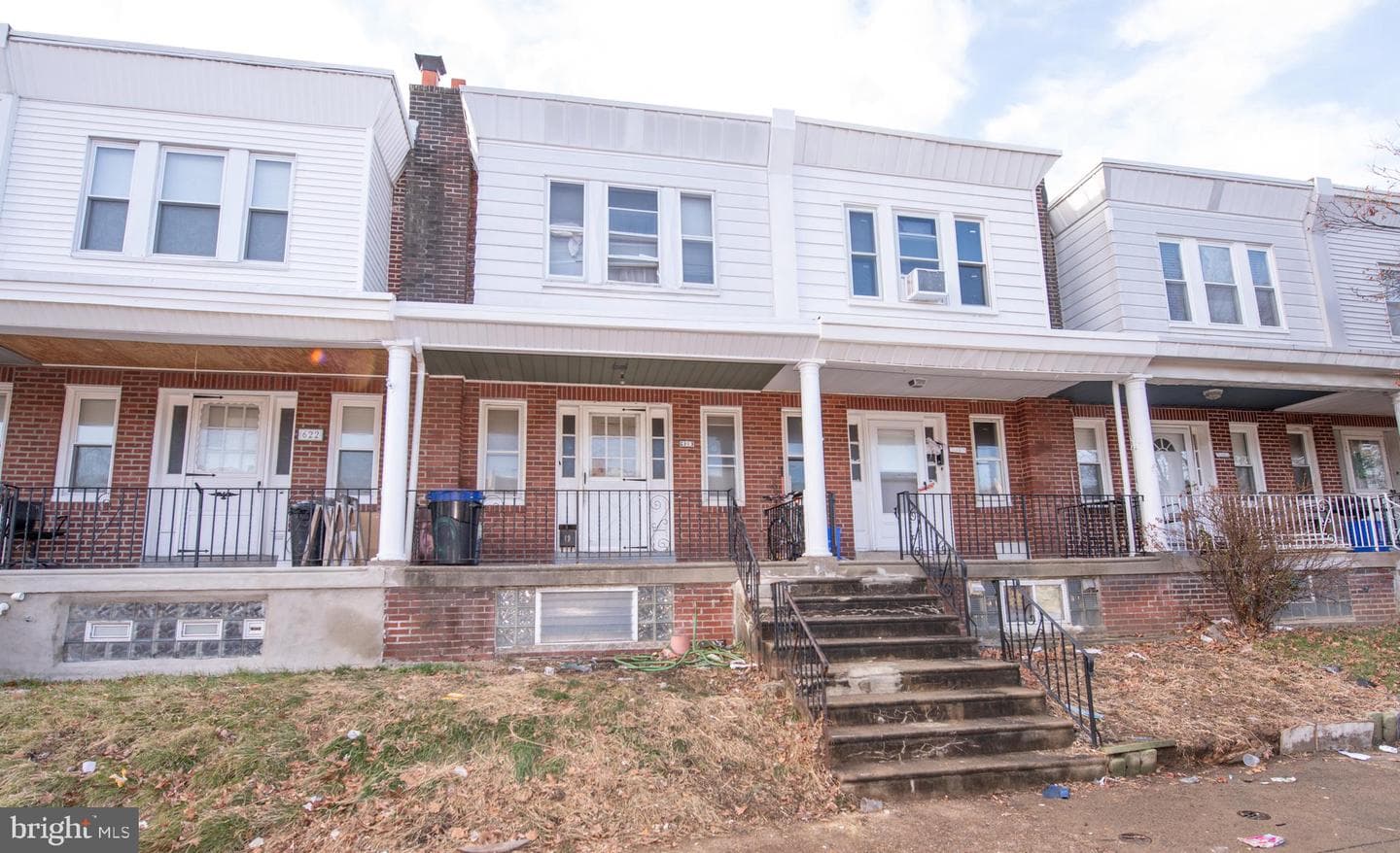 620 E Sanger Street photo 2