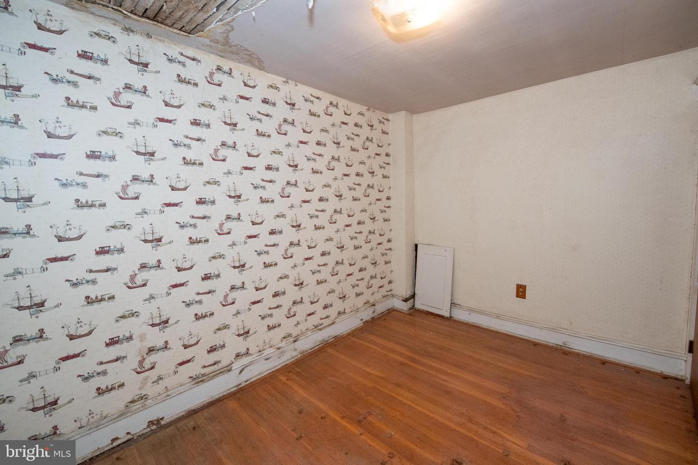 620 E Sanger Street photo 27