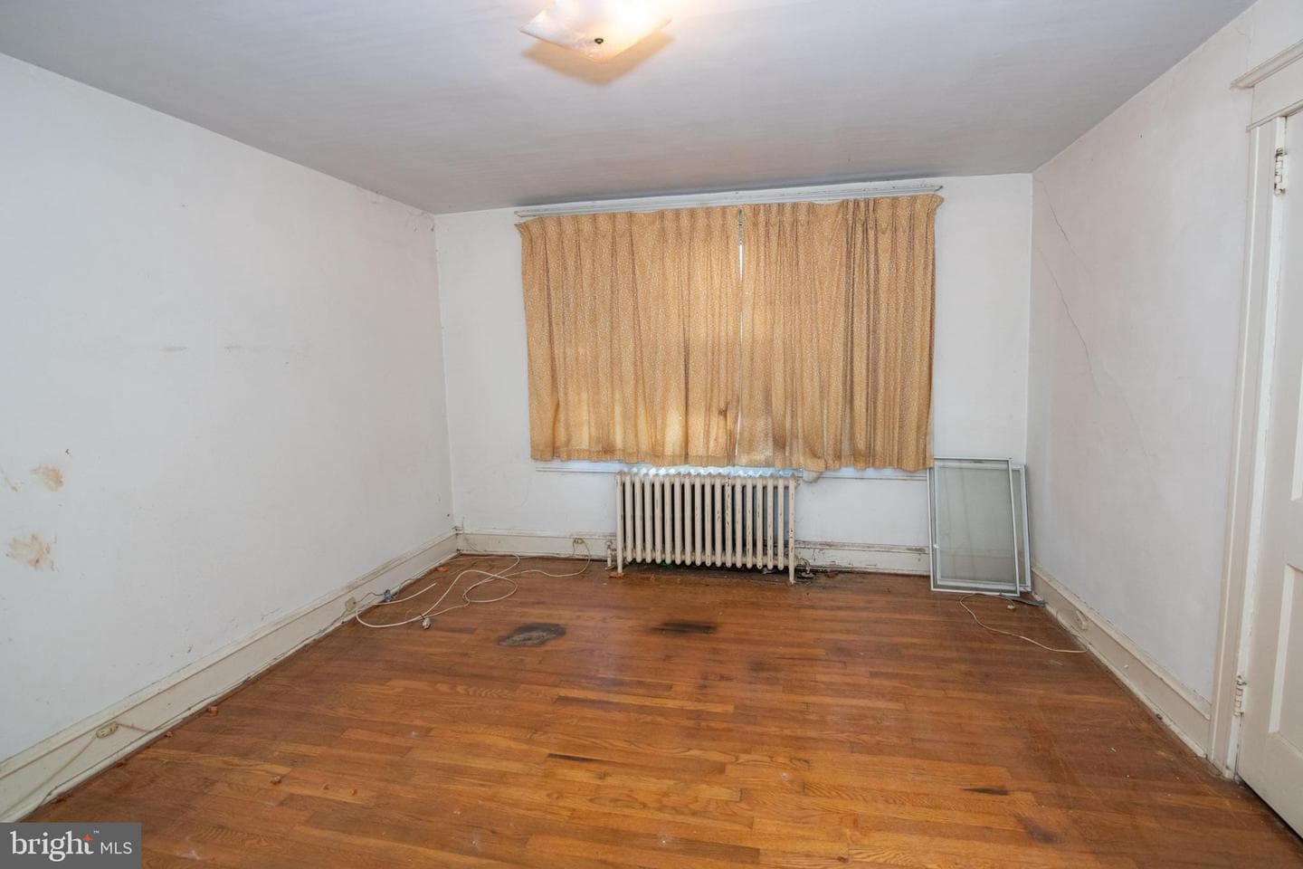 620 E Sanger Street photo 31