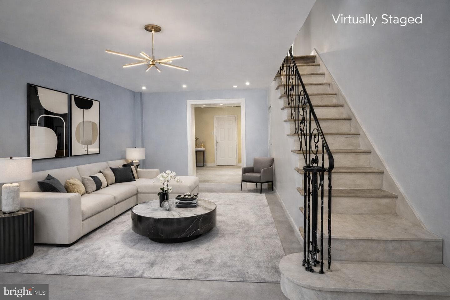 1719 S Mole Street photo 3