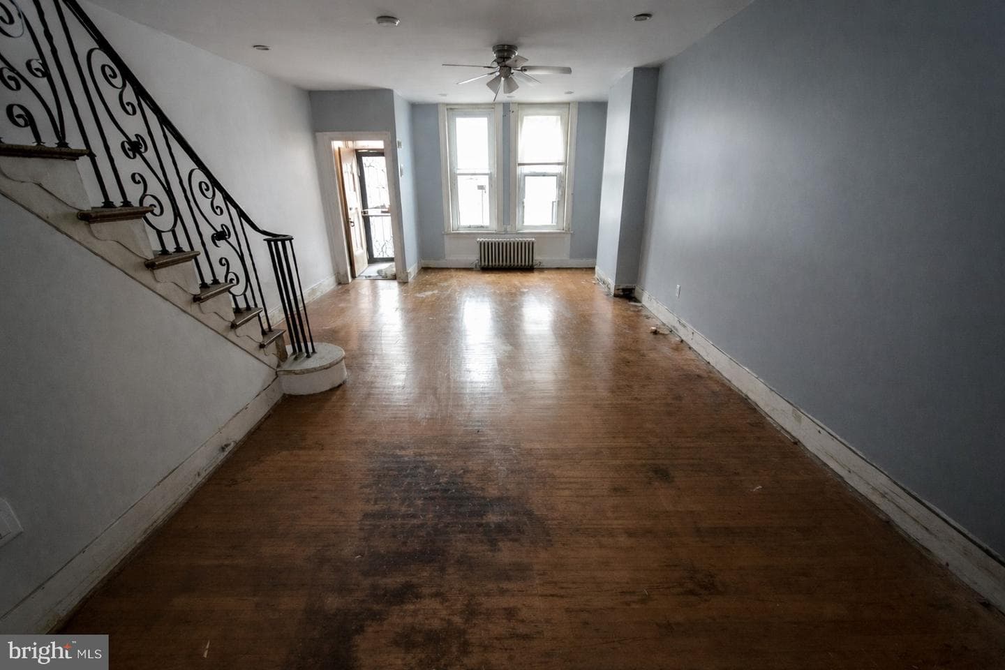 1719 S Mole Street photo 5
