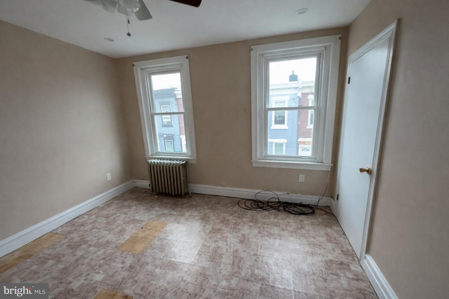 1719 S Mole Street photo 9