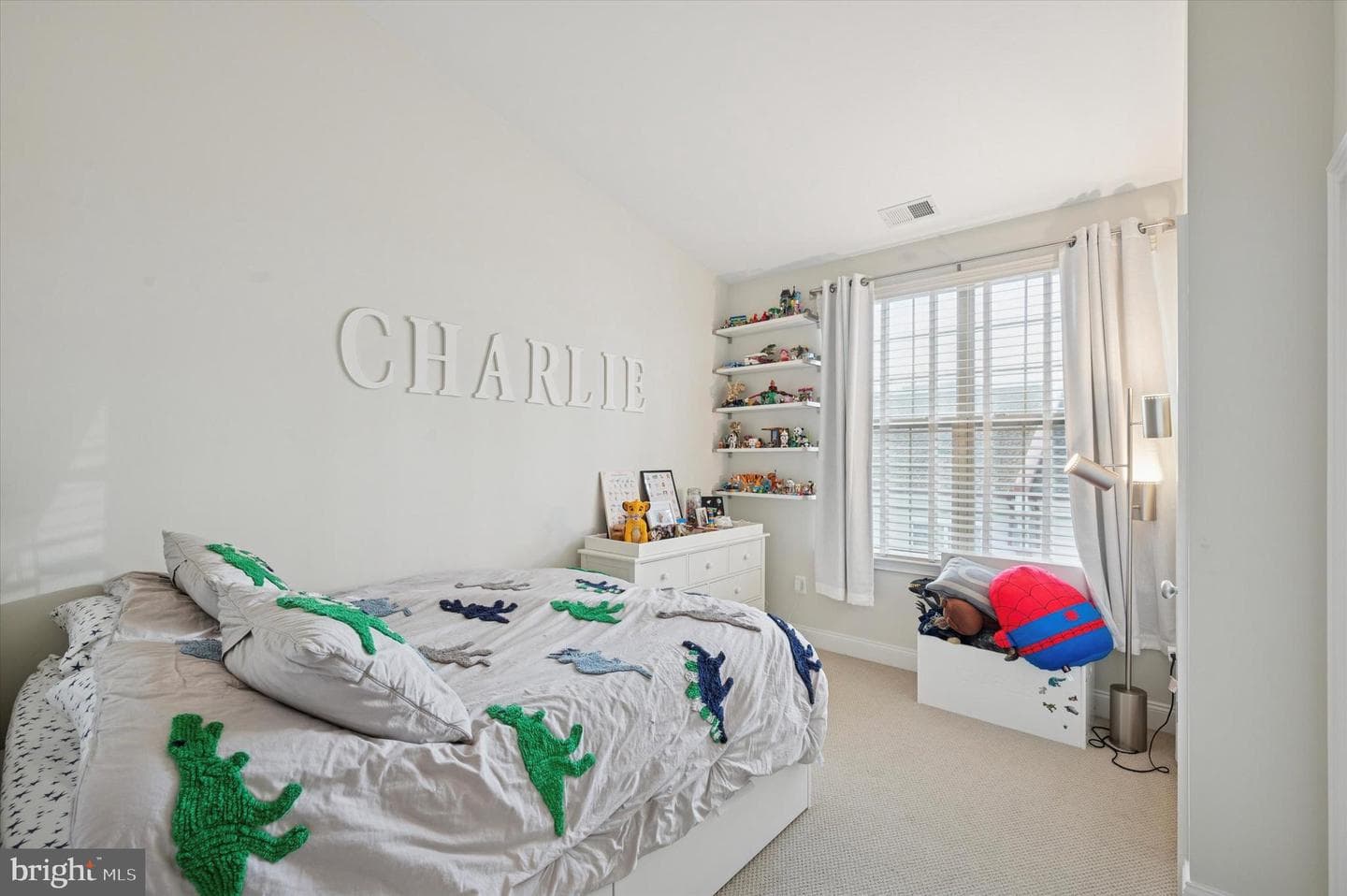 610 Captains Way photo 16