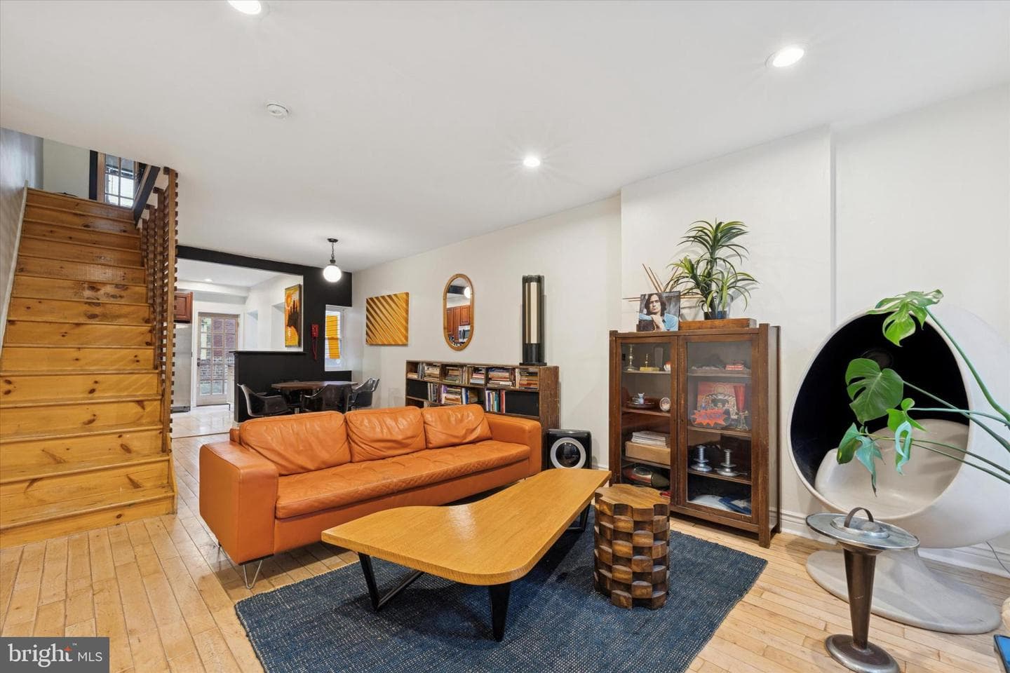 2540 Collins Street photo 2