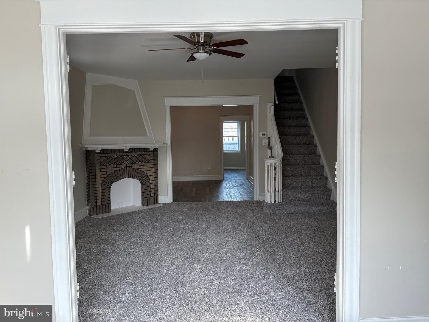 2045 Bleigh Avenue photo 3