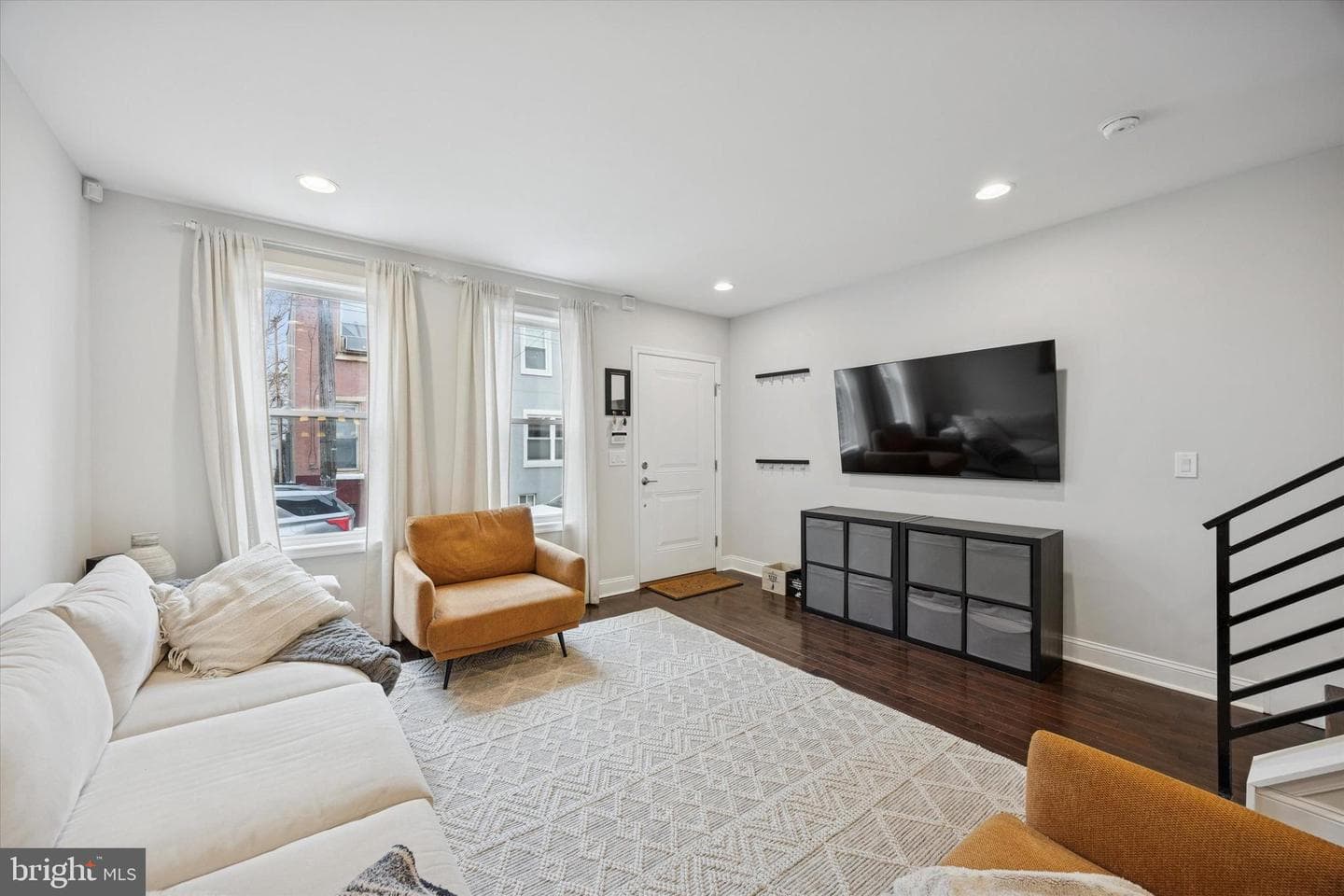 1803 Latona Street photo 11