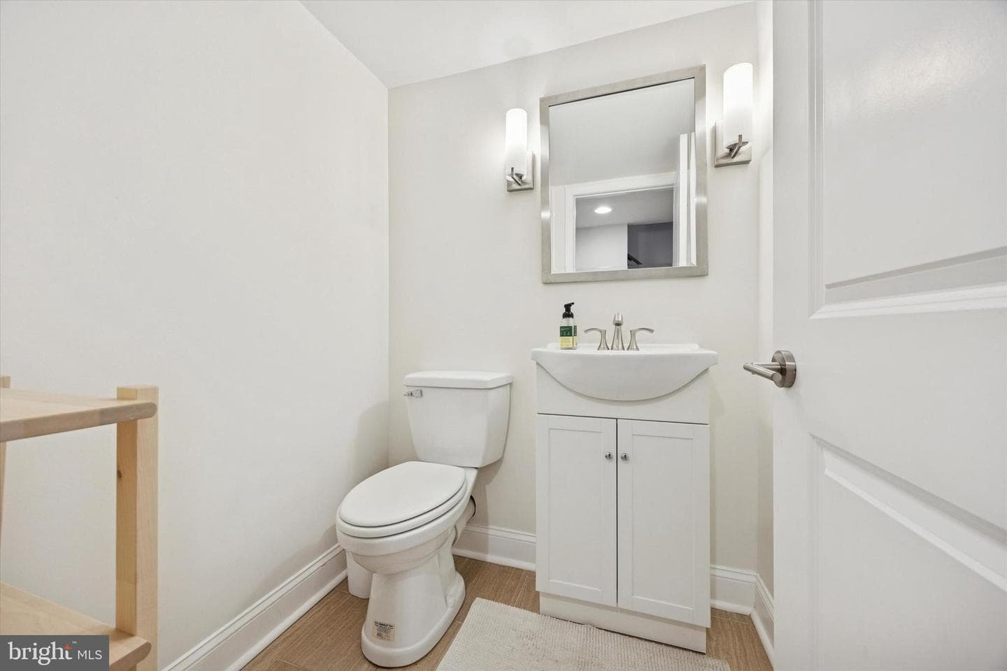 1803 Latona Street photo 25