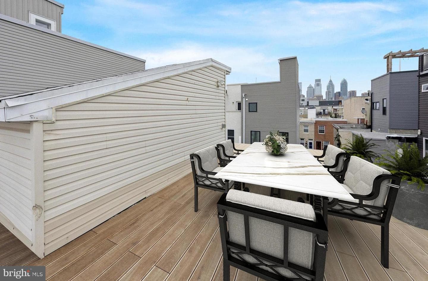 1803 Latona Street photo 27