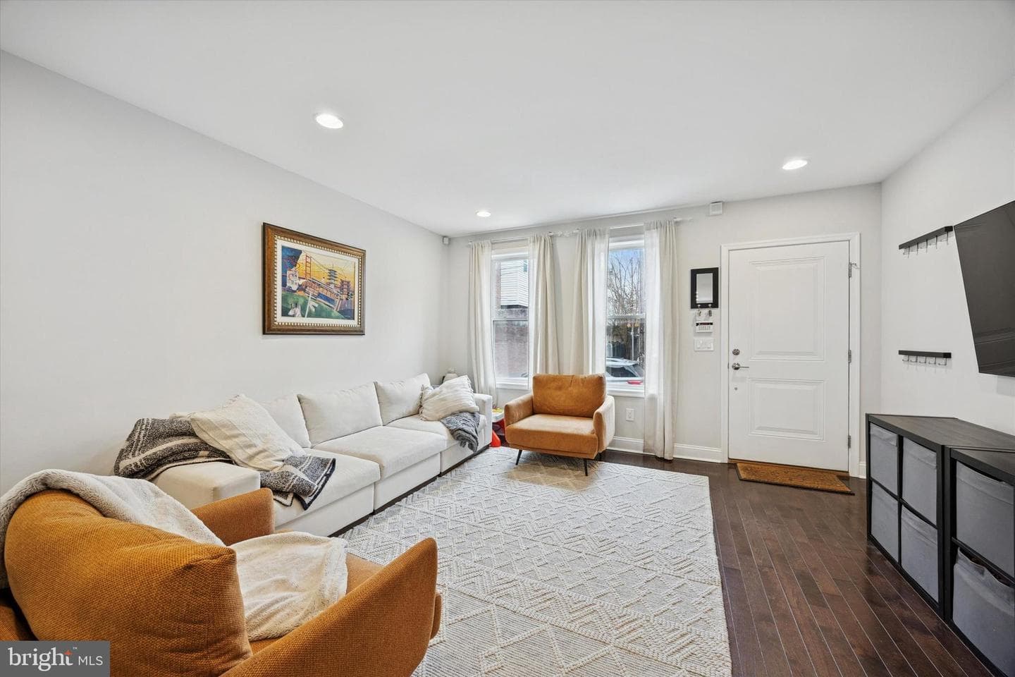 1803 Latona Street photo 3