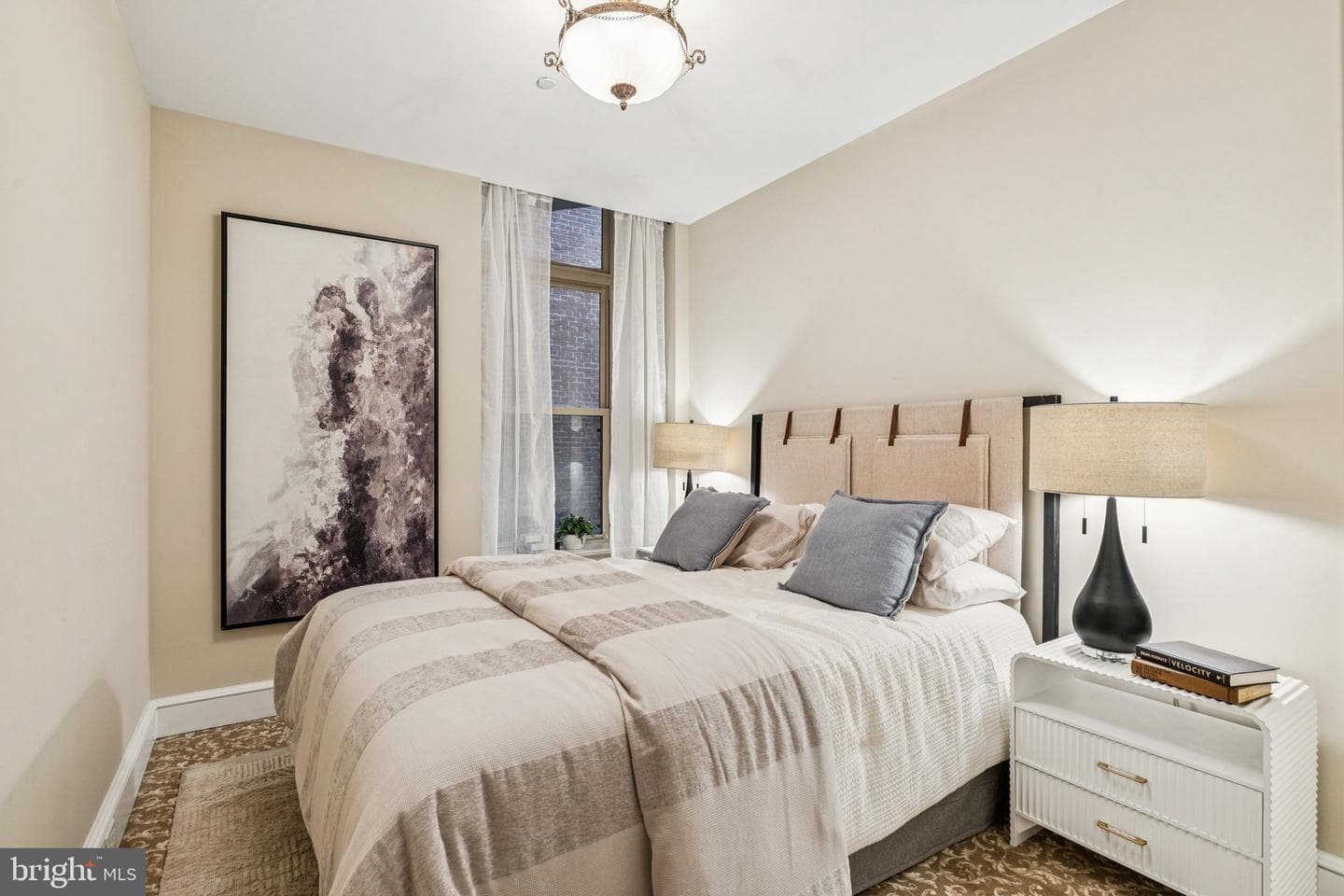 421 Chestnut Street #401 photo 23