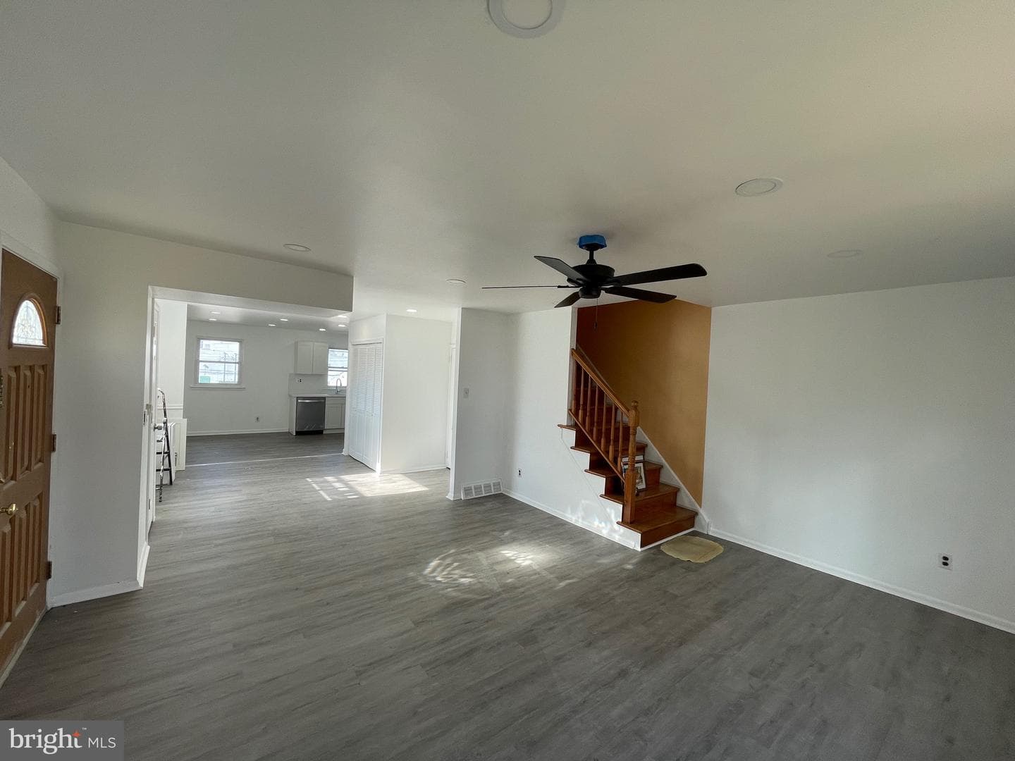 803 Lawler Street photo 15