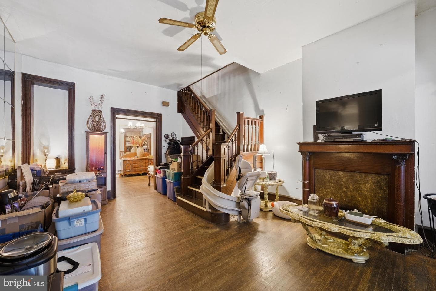 3751 N Gratz Street photo 8