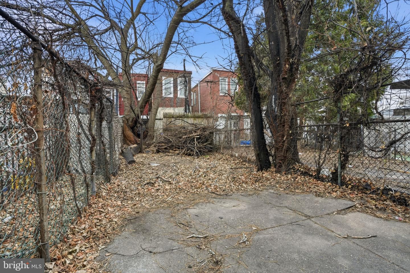 1866 E Cornwall Street photo 23