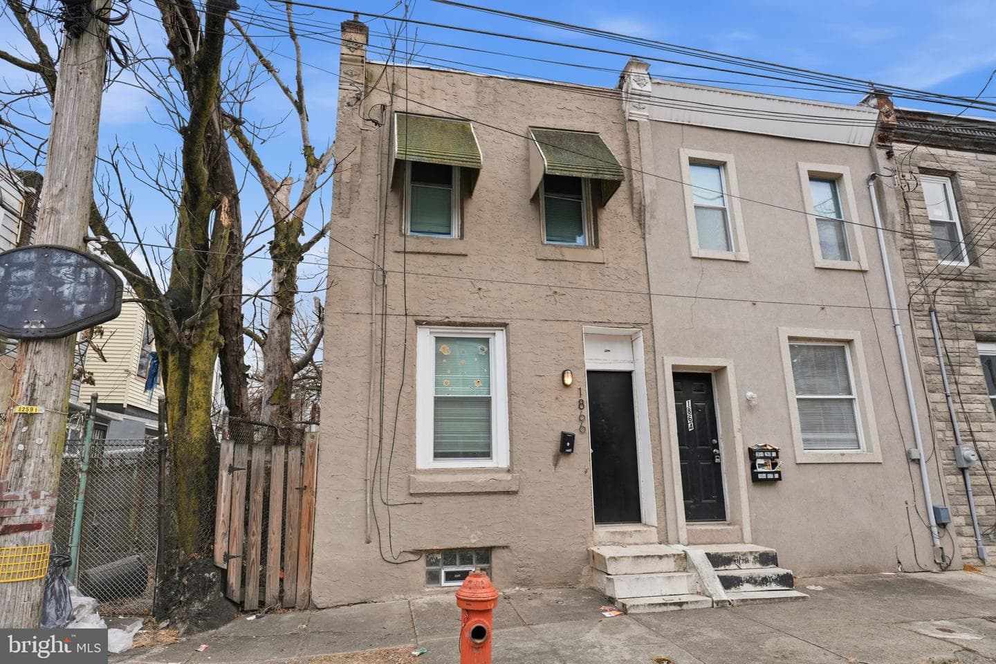 1866 E Cornwall Street photo 3