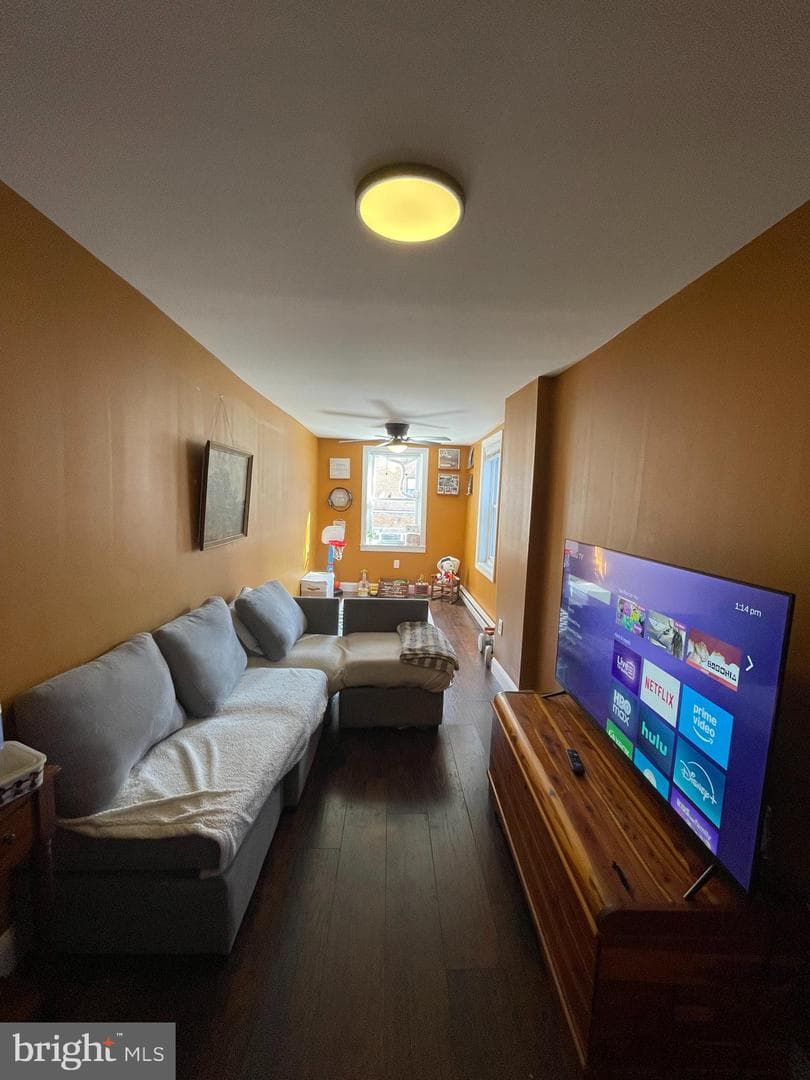 3567 Joyce Street photo 6