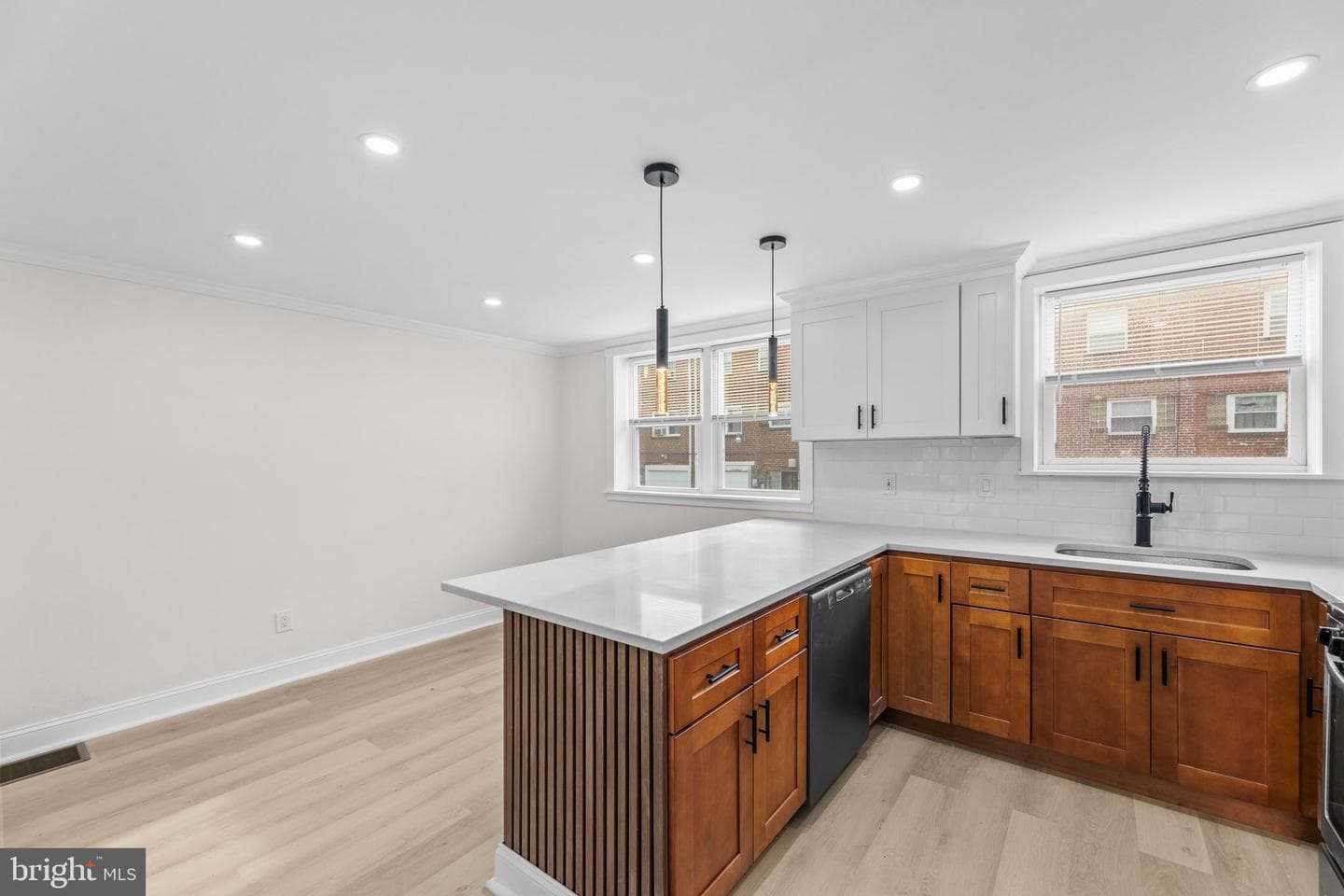 7920 Provident Street photo 12