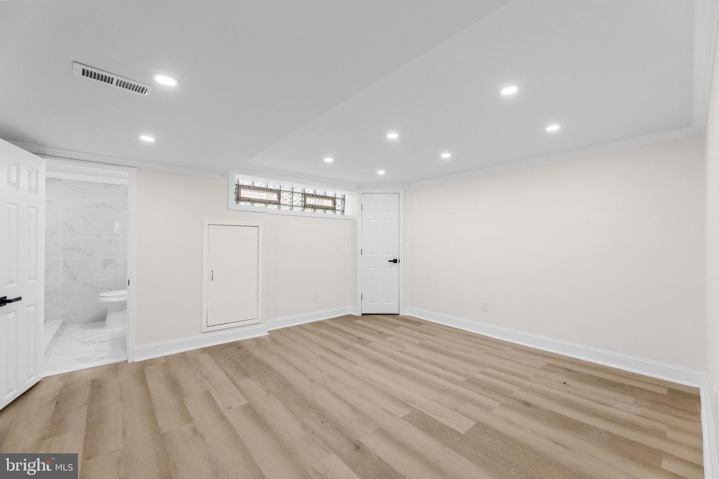 7920 Provident Street photo 26