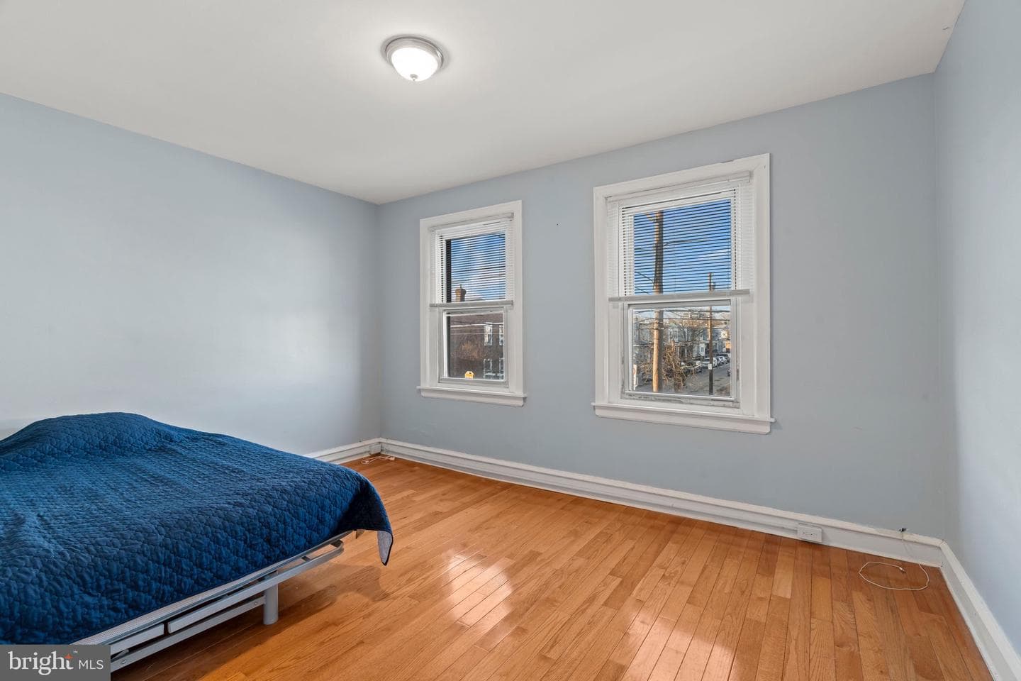 5101 Ditman St photo 23