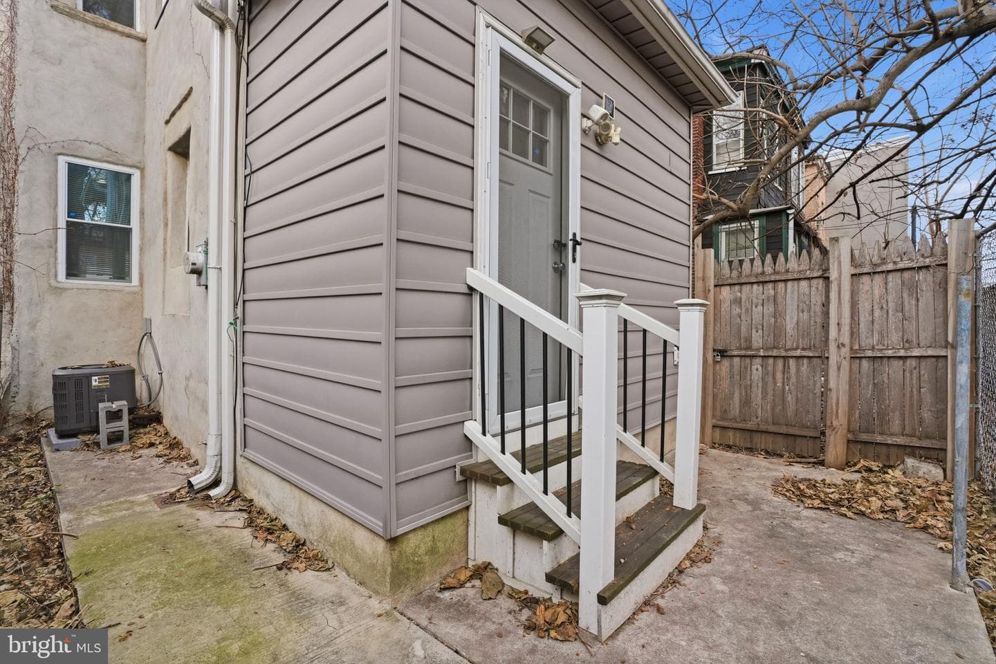 3141 N Percy Street photo 23