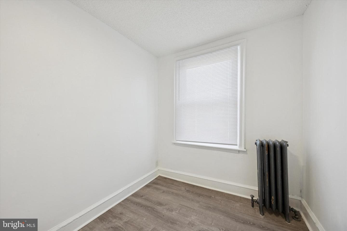 6127 Mcmahon Street photo 20