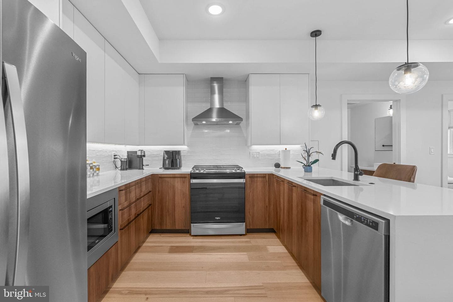 1723 Francis Street #4e photo 4