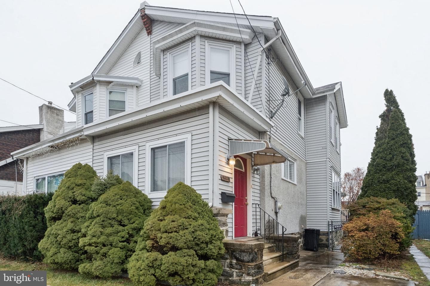 7333 Lawndale Avenue photo 1