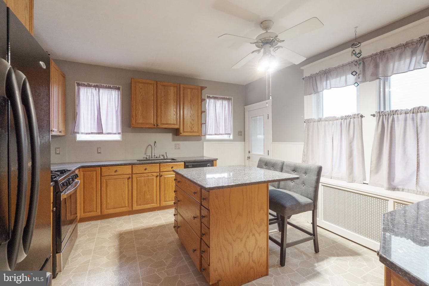 7333 Lawndale Avenue photo 17
